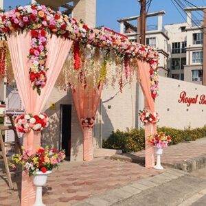 Floral entry arch at Royal Banquet.